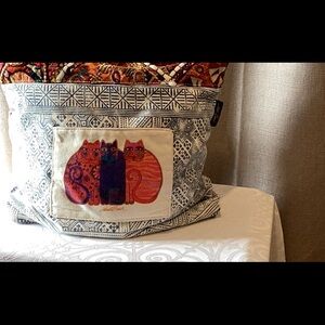 Vintage Laurel Burch Tote bag.